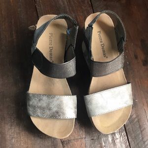 New Pierre Dumas metallic wedges. Size 5.5